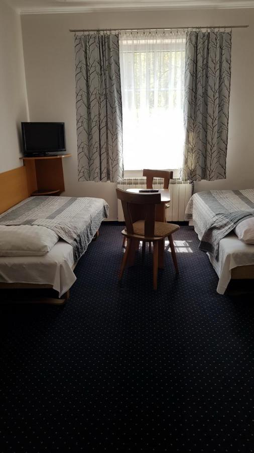 לודז' Hotel Alicja מראה חיצוני תמונה